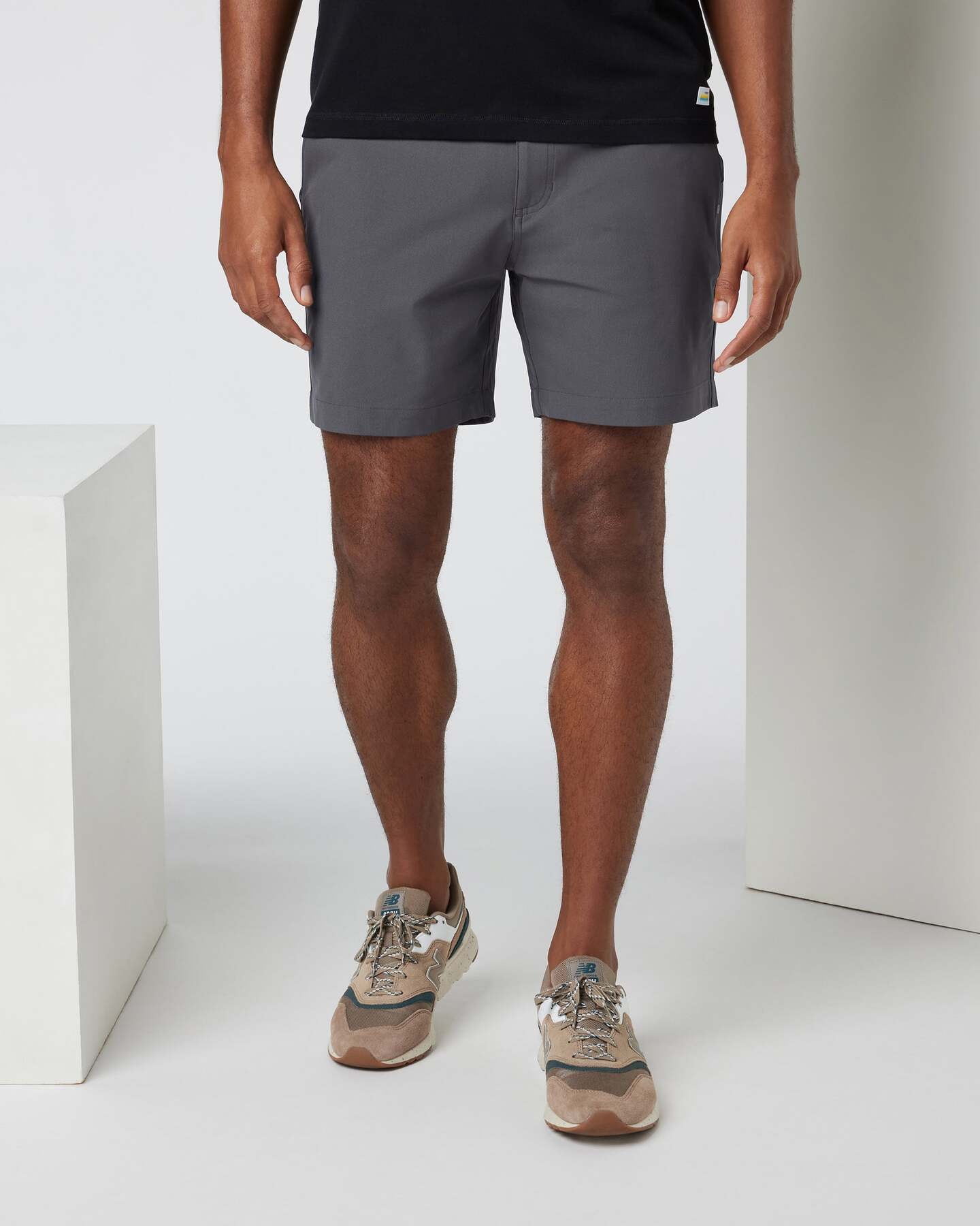 Vuori Meta Short 6"