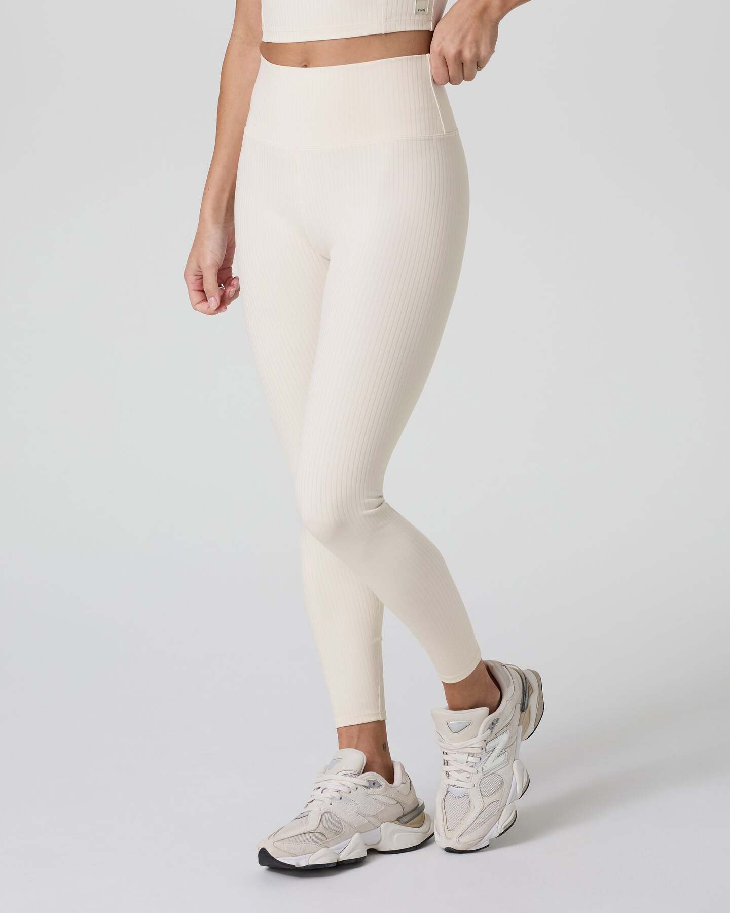 Inversion Rib Legging