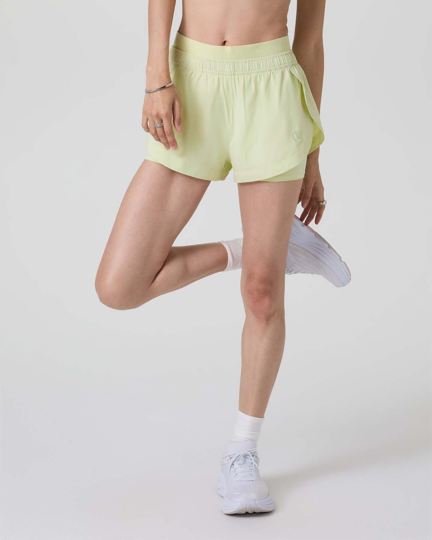 Luna Short 2"