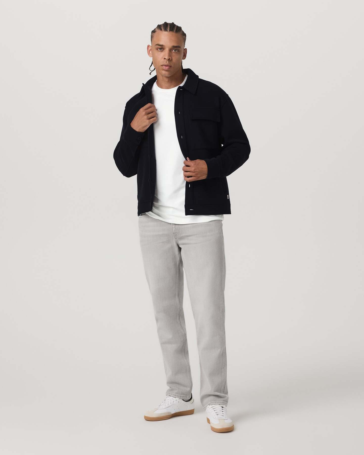 Vuori Vintage Jean Classic Fit 32"